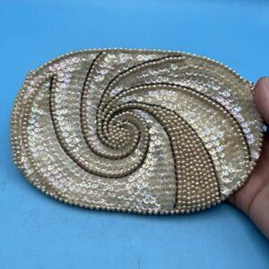 Vintage K & G Charlet Japan Ivory Color Beaded Purse Seashell Pearl Swirl